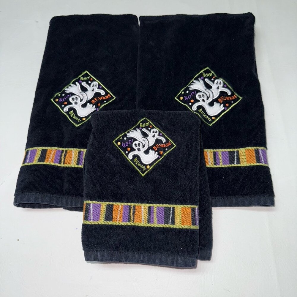 Ritz Halloween Hand Fingertip Towels Set of 3 Black Embroidered Ghosts Cotton